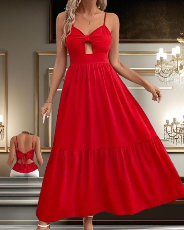 Vestido longo vermelho com amarração nas costas para festas e ocasiões especiais.