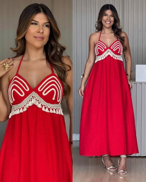 Vestido Longo Feminino com Detalhes Artesanais