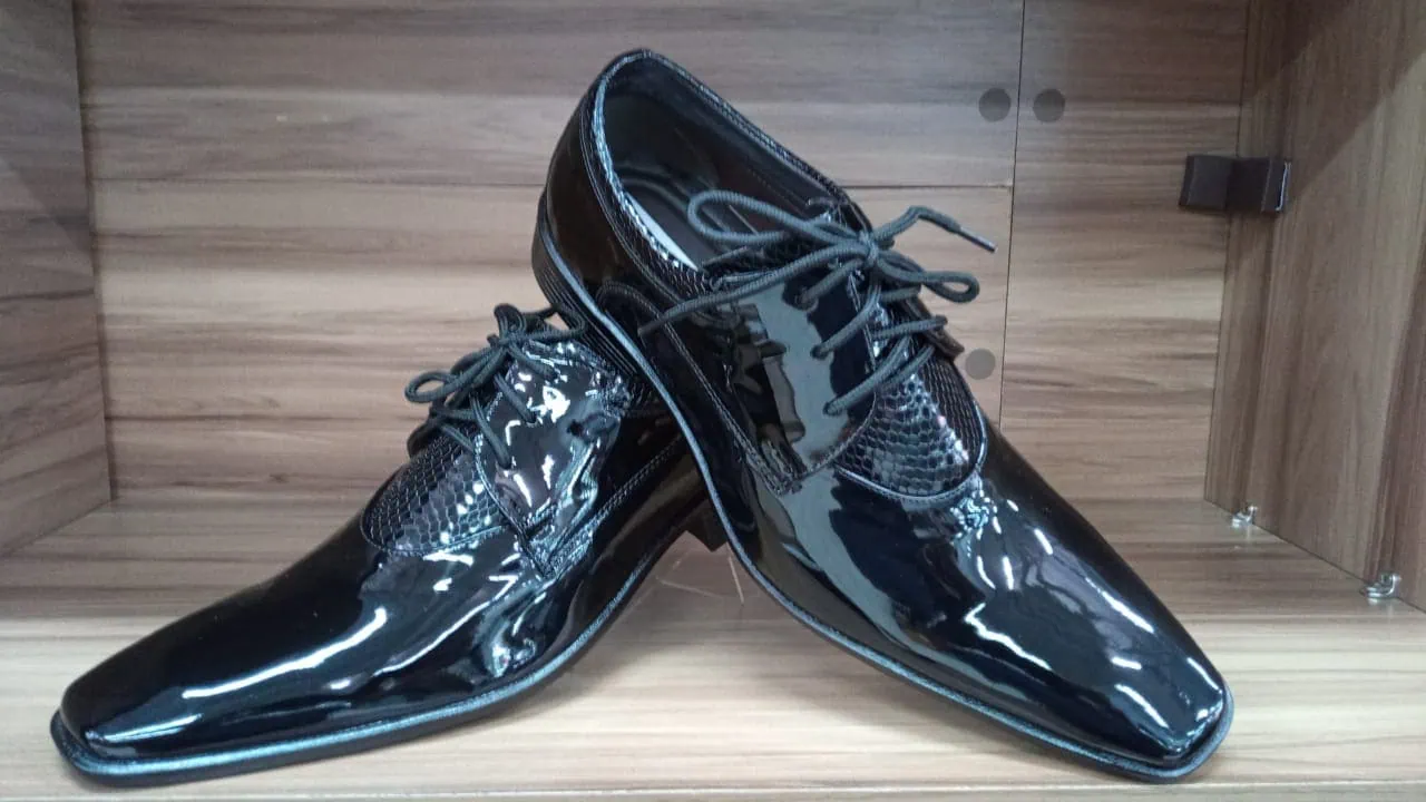 Sapato Social Masculino Bico Fino de Amarrar Confortavel Bonito e Elegante