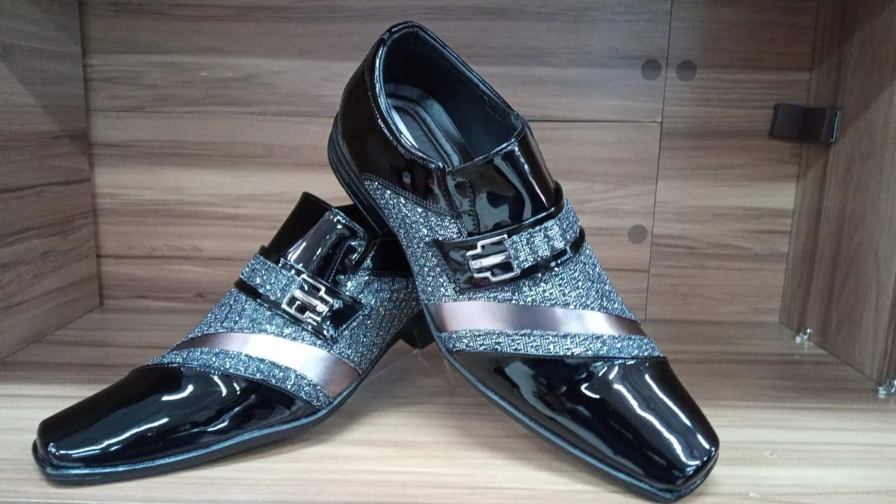 Sapato Social Masculino Verniz Qualidade e Elegância